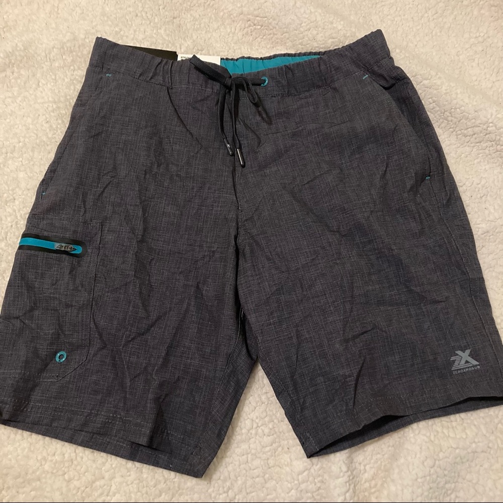 Men’s ZeroXposur gray swim trunks